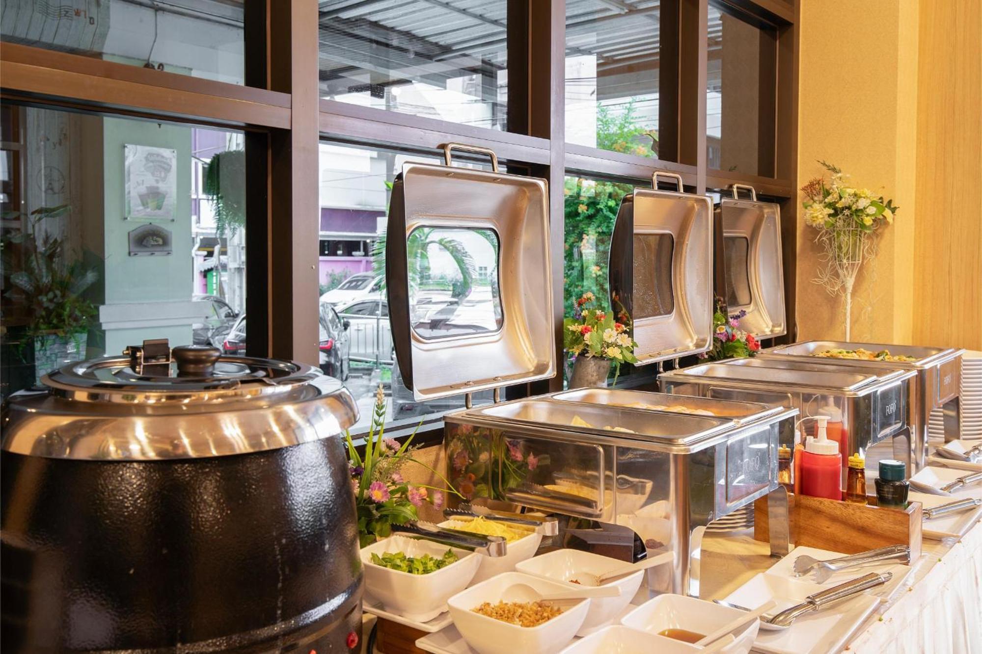 P-Park Hotel Bangkok Luaran gambar